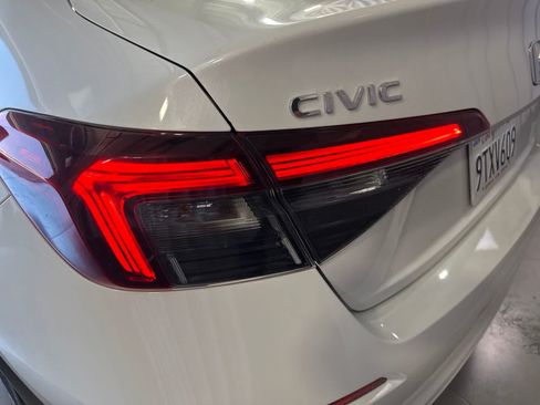 Used 2025 Honda Civic Sport image 12