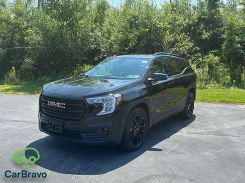 Certified 2022 GMC Terrain SLT w/ Elevation Edition AWD/4WD image 1