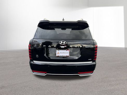 Used 2026 Hyundai Palisade Calligraphy AWD/4WD image 8
