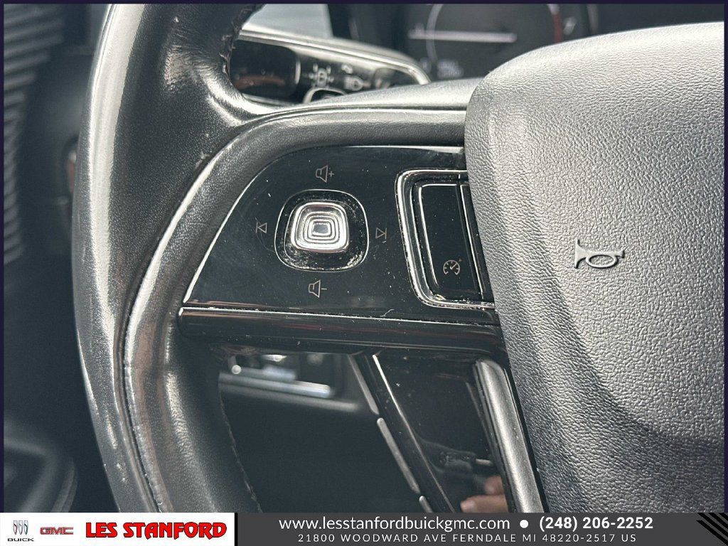 Used 2021 Lincoln Corsair FWD image 23