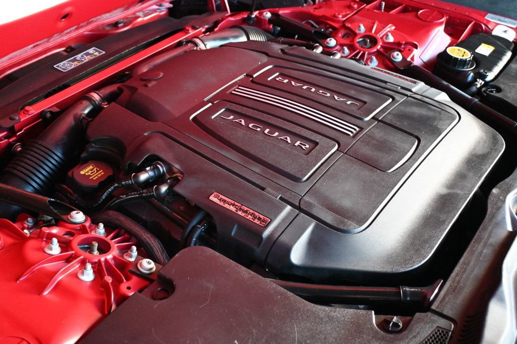 Used 2016 Jaguar F-TYPE Convertible RWD image 18