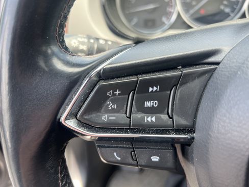 Used 2017 MAZDA CX-9 Signature AWD/4WD image 19