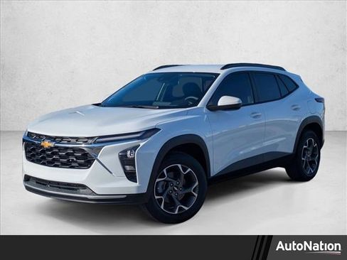 New 2026 Chevrolet Trax LT w/ LPO, Blackout Package image 1