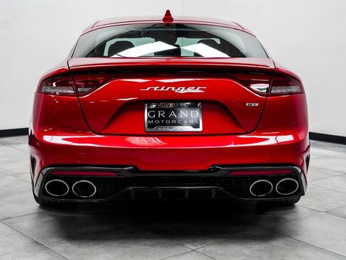 Used 2023 Kia Stinger GT2 RWD image 9