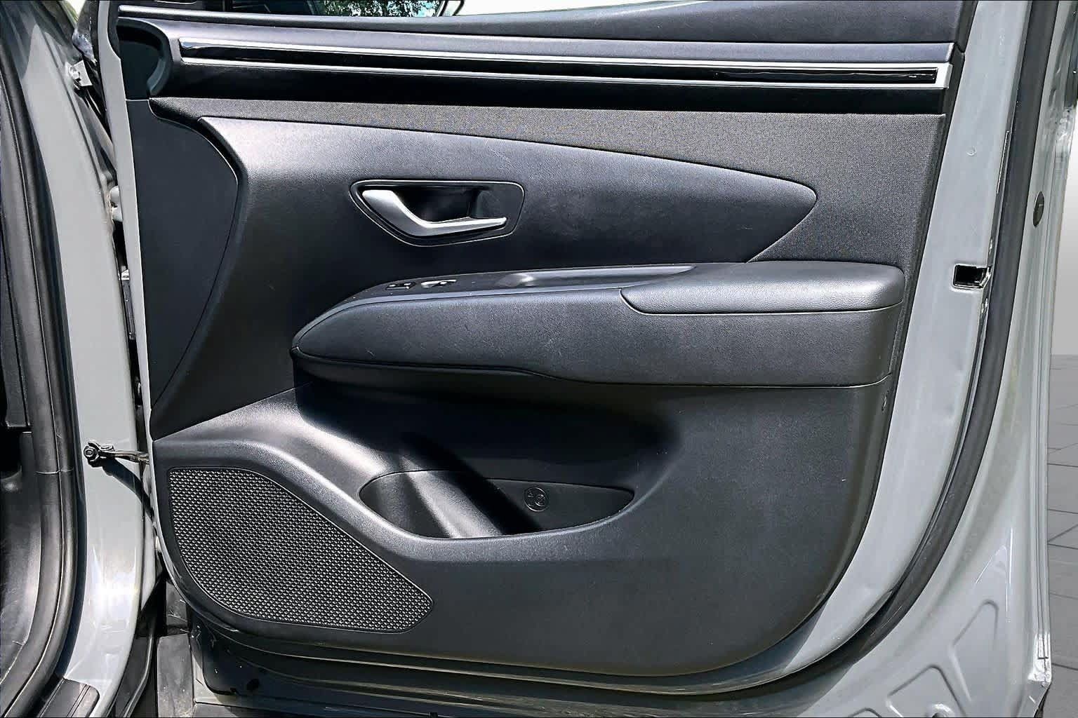 Used 2024 Hyundai Tucson SEL w/ Convenience Package FWD image 23