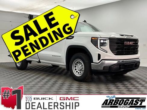 New 2026 GMC Sierra 1500 Pro image 1