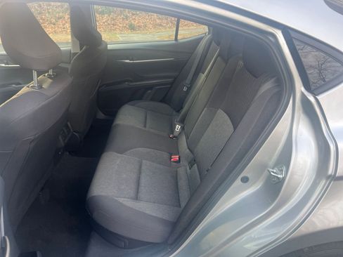 Used 2025 Toyota Camry LE image 21