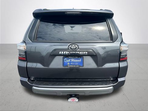 Used 2022 Toyota 4Runner TRD Off-Road Premium AWD/4WD image 8