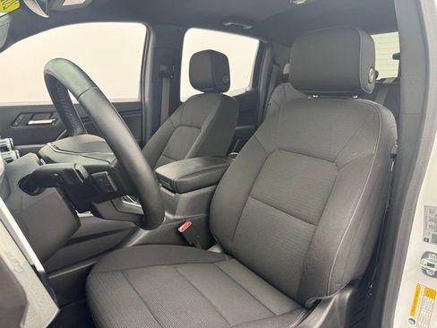 Used 2024 GMC Canyon Elevation w/ Convenience Package image 18