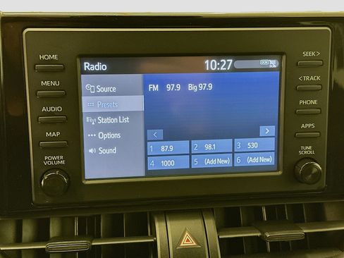 Used 2019 Toyota RAV4 XLE AWD/4WD image 21