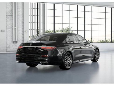 Certified 2023 Mercedes-Benz S 500 4MATIC image 21