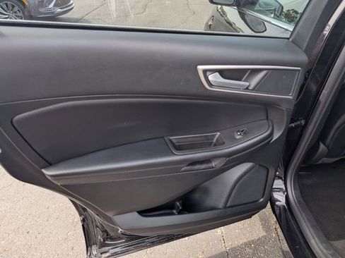 Used 2023 Ford Edge SEL w/ Convenience Package AWD/4WD image 11