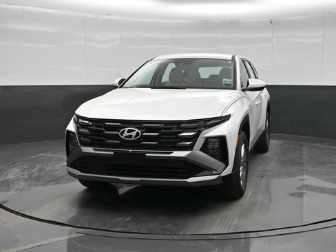 New 2026 Hyundai Tucson SE AWD/4WD image 3