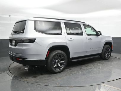 New 2026 Jeep Grand Wagoneer Limited w/ HD Trailer Tow Package