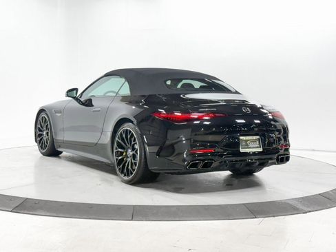 Used 2022 Mercedes-Benz SL 55 AMG 4MATIC w/ Driver Assistance Package image 31