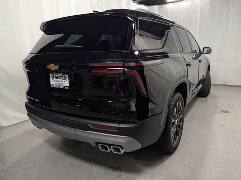New 2026 Chevrolet Traverse LT image 3