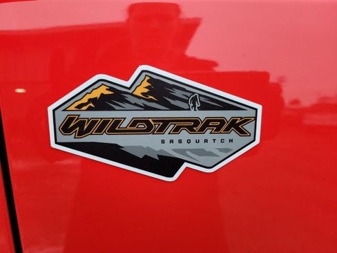 Used 2023 Ford Bronco Wildtrak image 30