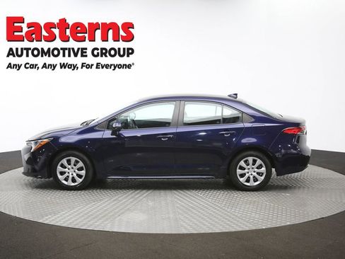 Used 2022 Toyota Corolla LE image 60