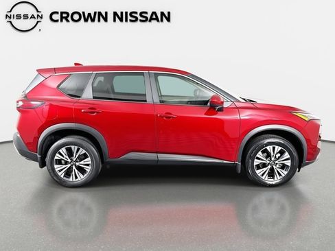 Certified 2023 Nissan Rogue SV image 5