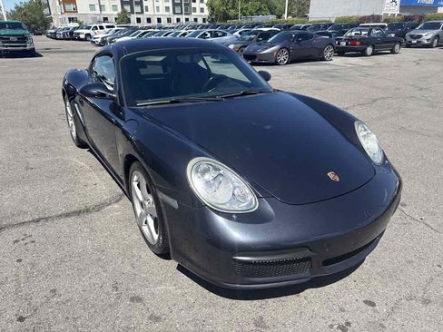 Used 2007 Porsche Cayman S RWD image 4