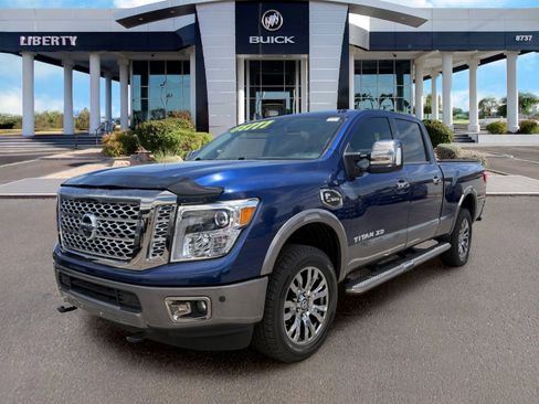 Used 2019 Nissan Titan Platinum Reserve w/ Platinum Utility Package AWD/4WD image 4