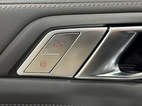 New 2026 BMW X7 xDrive40i image 29