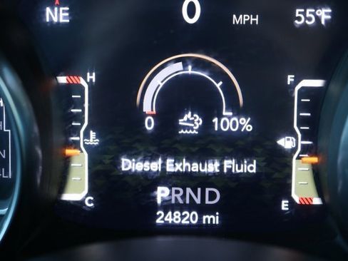 Used 2022 Jeep Gladiator Willys image 27