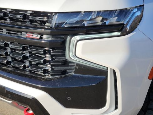Used 2024 Chevrolet Tahoe Z71 w/ Luxury Package image 14