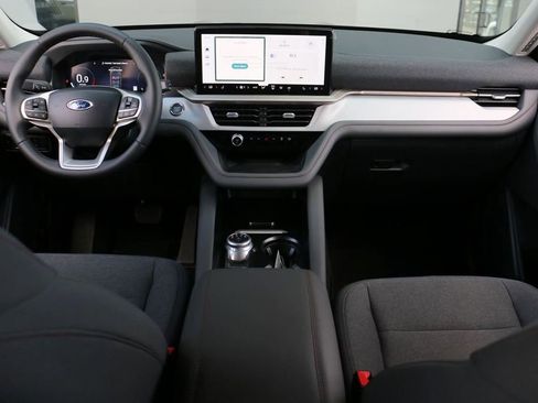 New 2026 Ford Explorer Active RWD image 23