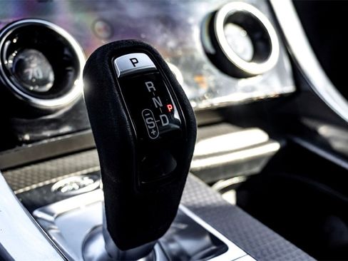 Used 2022 Land Rover Range Rover Sport HST image 27