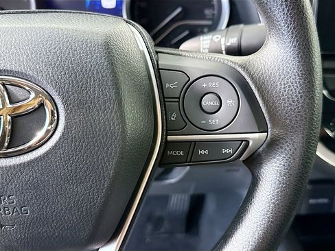 Used 2023 Toyota Camry LE AWD/4WD image 12