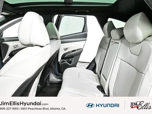 Certified 2025 Hyundai Tucson Limited image 24
