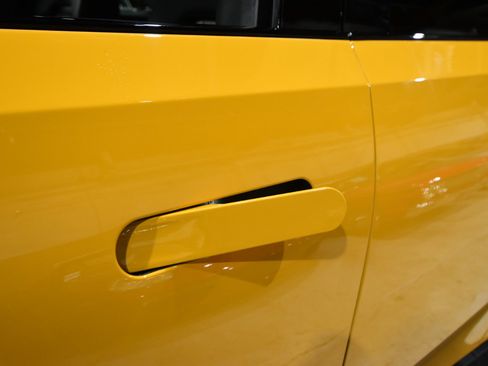 Used 2022 Rivian R1T Adventure image 14