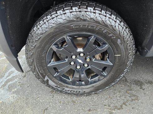 Used 2016 Chevrolet Colorado Z71 image 10