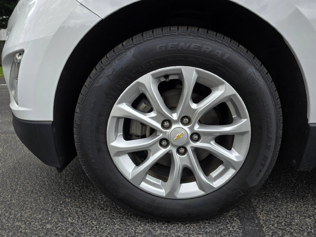 Used 2018 Chevrolet Equinox LT FWD image 10