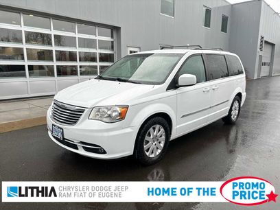 Used 2016 Chrysler Town & Country Touring