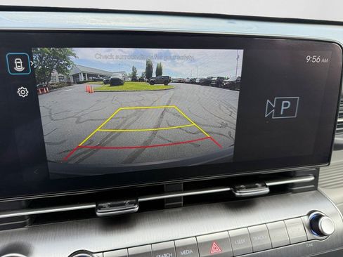Used 2024 Hyundai Kona SEL AWD/4WD image 29