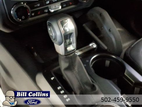 New 2025 Ford Bronco Badlands image 18