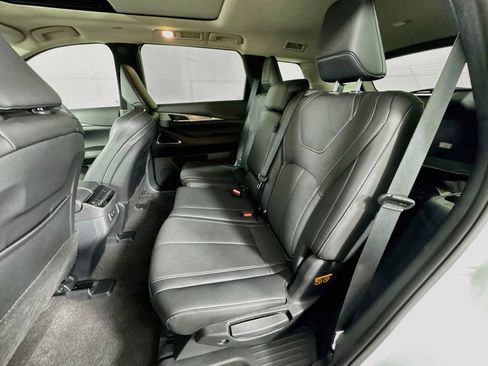 Certified 2027 INFINITI QX60 Luxe w/ Cargo Package AWD/4WD image 33