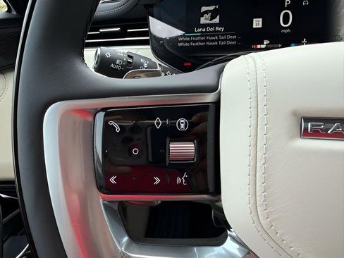 New 2026 Land Rover Range Rover SE image 24