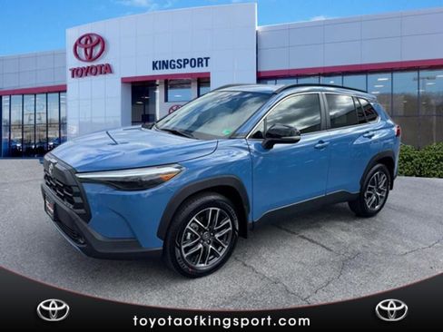 Used 2026 Toyota Corolla Cross XLE w/ Black Badges Package (TMS) image 1