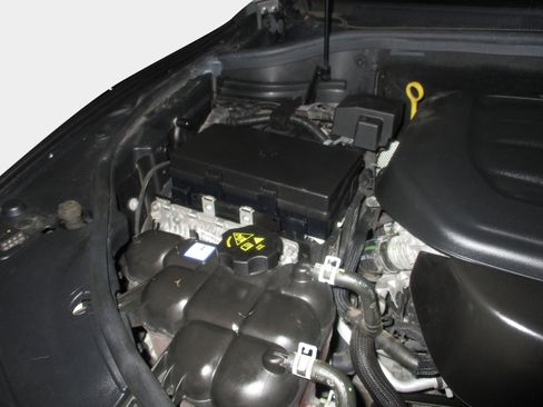 Used 2019 Dodge Durango SXT image 37