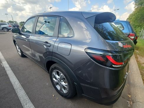 Used 2024 Honda HR-V LX image 5