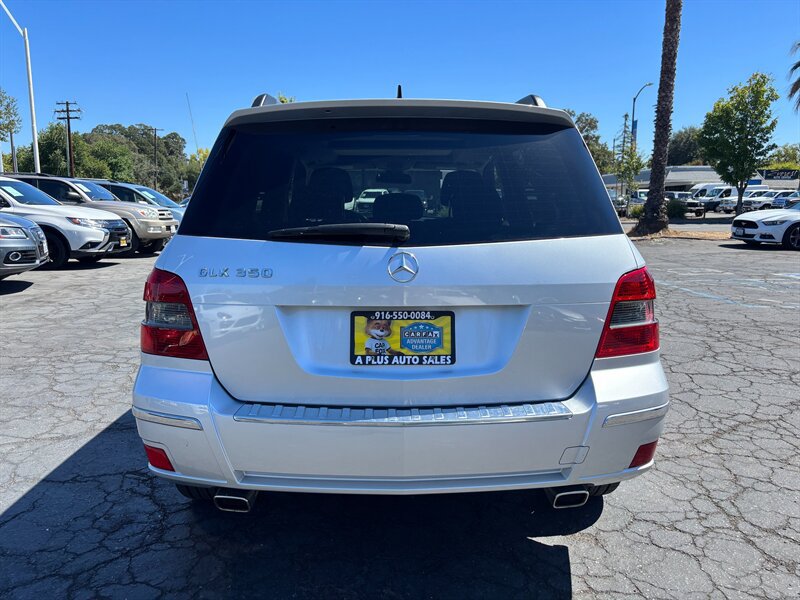 Used 2010 Mercedes-Benz GLK 350 2WD image 4