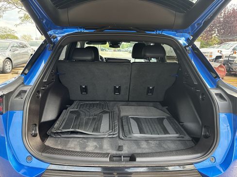 Used 2025 Chevrolet Equinox EV LT w/ Convenience Package FWD image 16