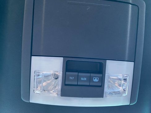 Used 2016 Ford Explorer XLT w/ Equipment Group 202A image 42