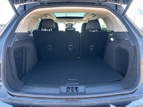 Used 2024 Lincoln Corsair AWD w/ Equipment Group 101A image 15