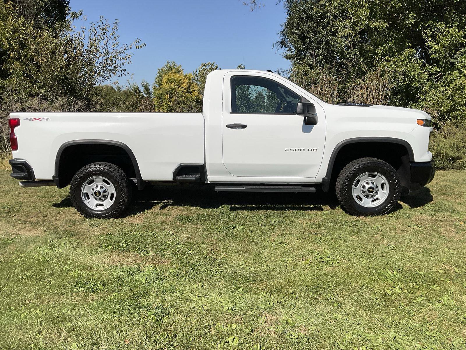 Certified 2025 Chevrolet Silverado 2500 W/T AWD/4WD image 8