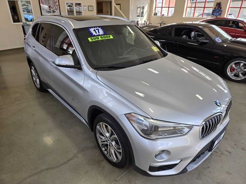 Used 2017 BMW X1 xDrive28i AWD/4WD image 8