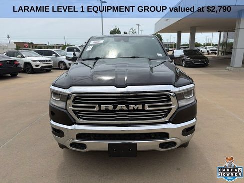 Used 2024 RAM 1500 Laramie AWD/4WD image 3
